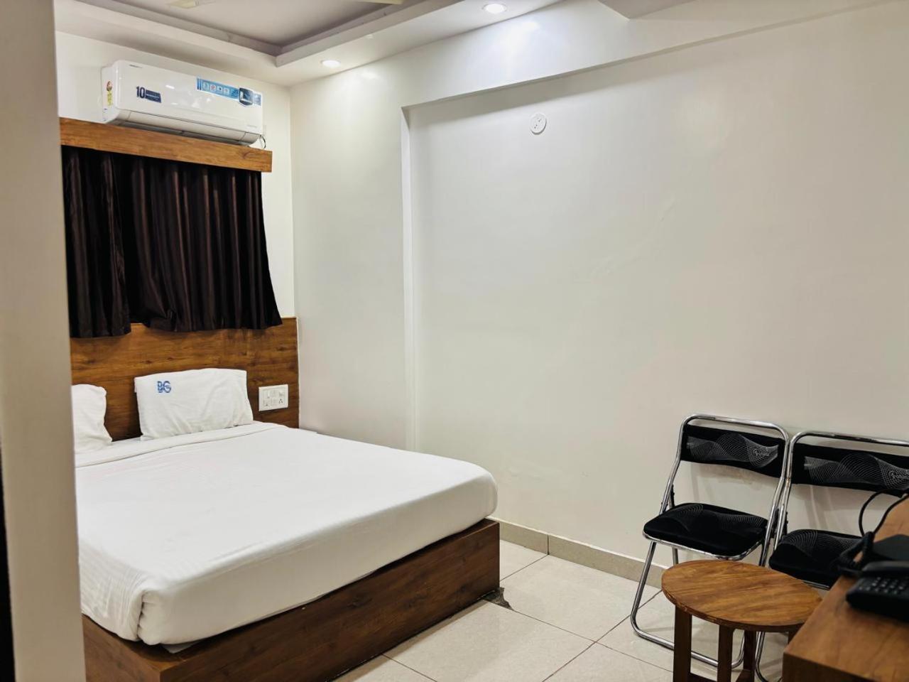 Hotel Bg Inn Bangalore Extérieur photo