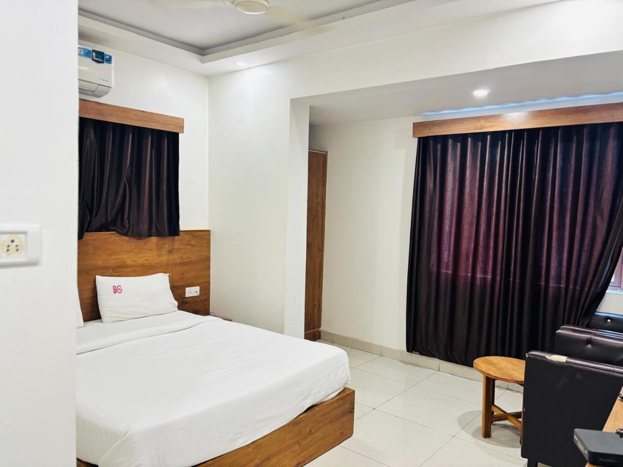 Hotel Bg Inn Bangalore Extérieur photo