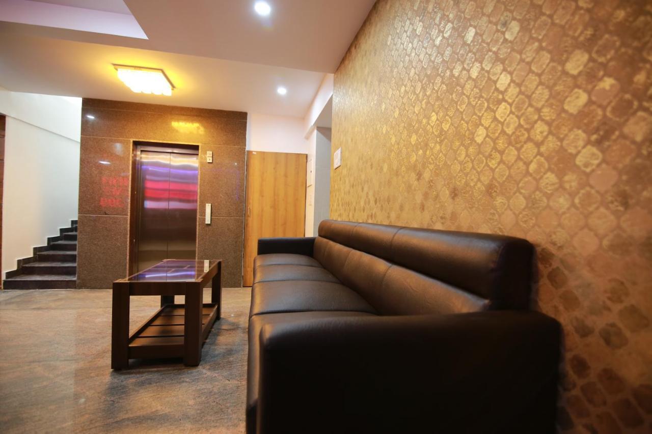 Hotel Bg Inn Bangalore Extérieur photo